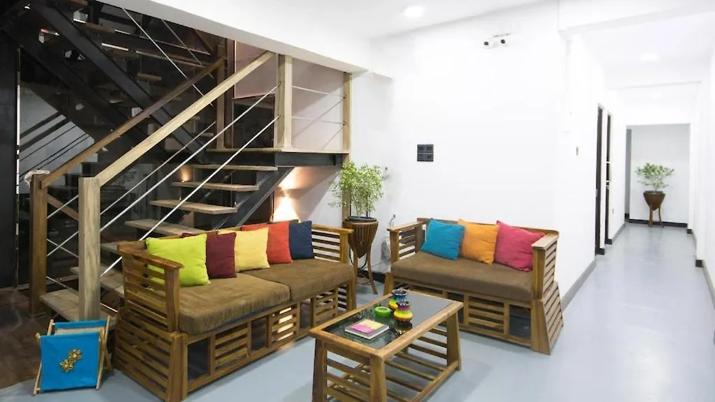 Hotel Avora Kandy