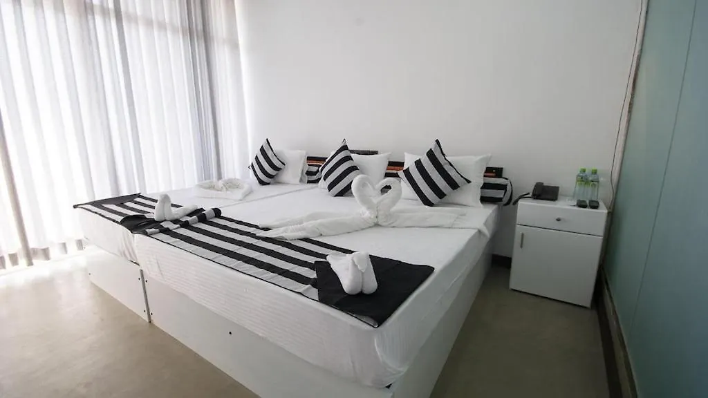Hotel Avora Kandy